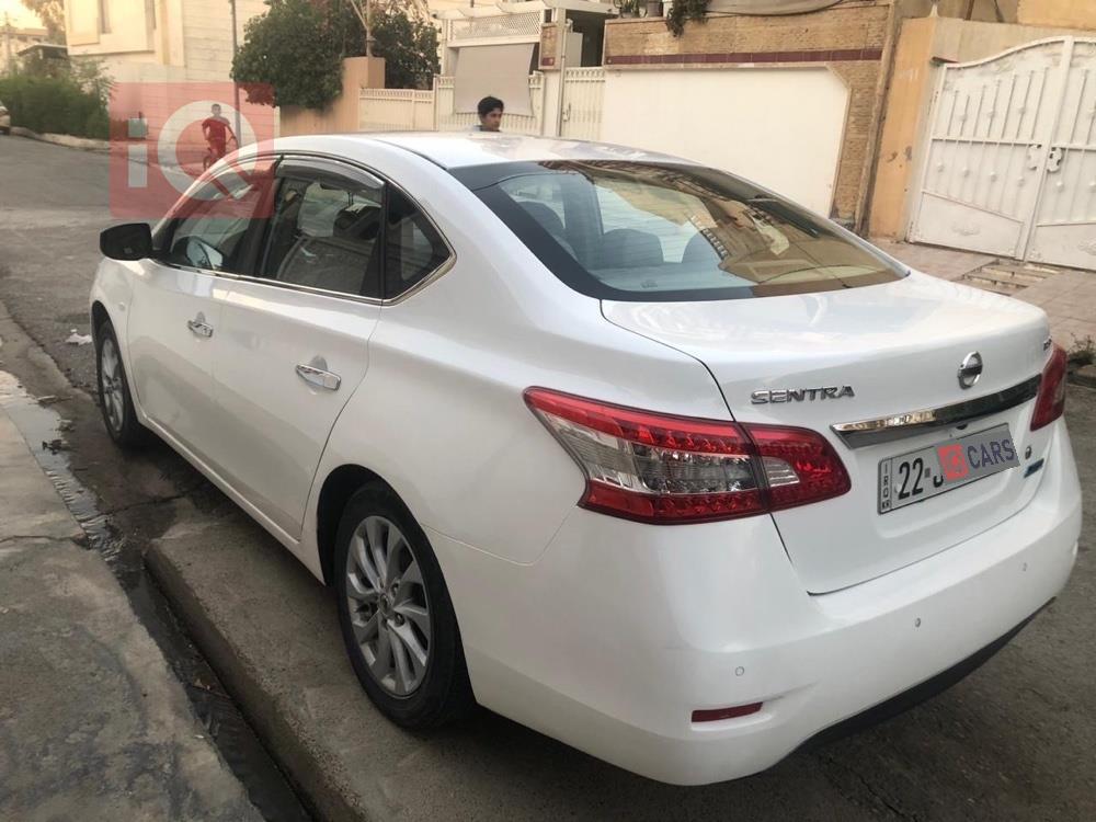 نيسان سنترا